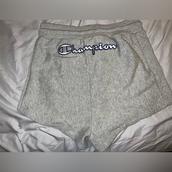 Champion women’s Cotten shorts - Picture 2 of 4